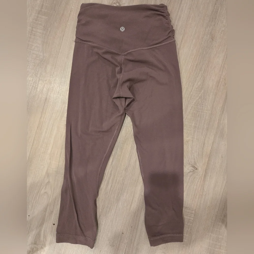 Lululemon Align HR Crop 21